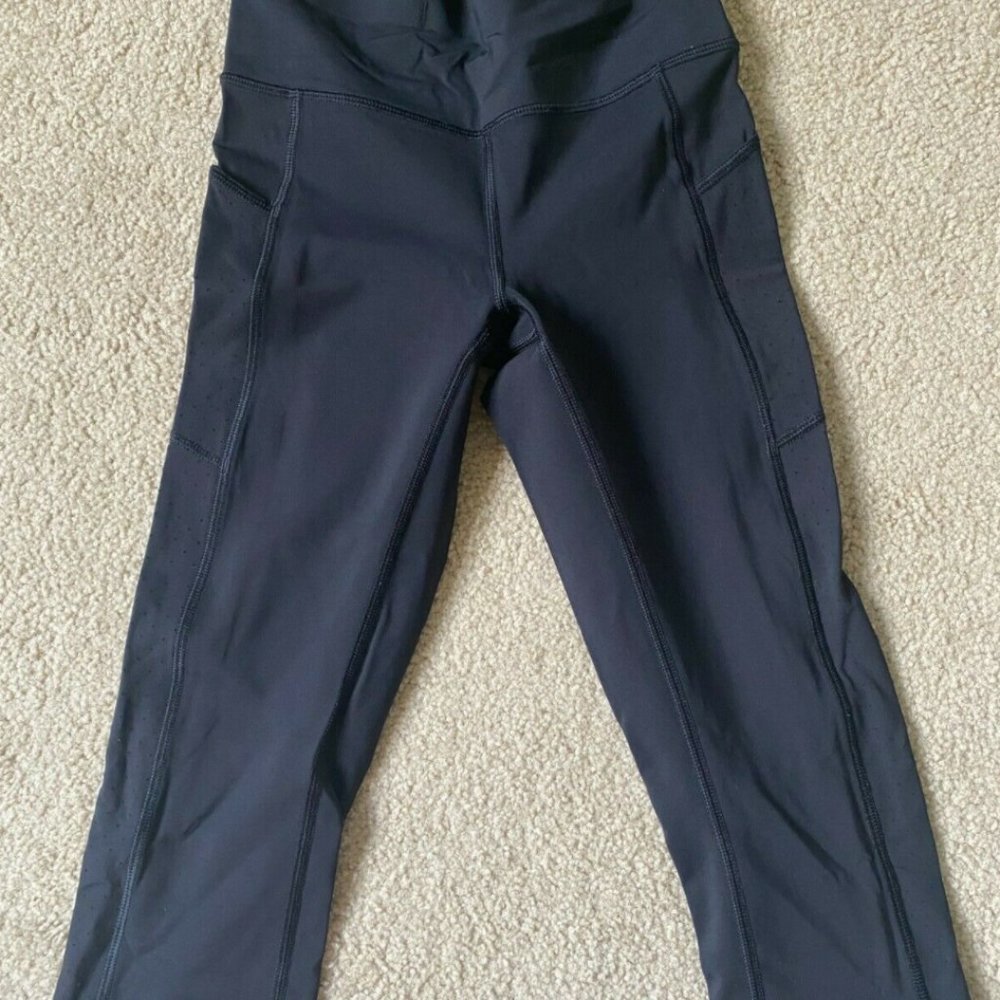 lululemon cropped leggings size 4 black